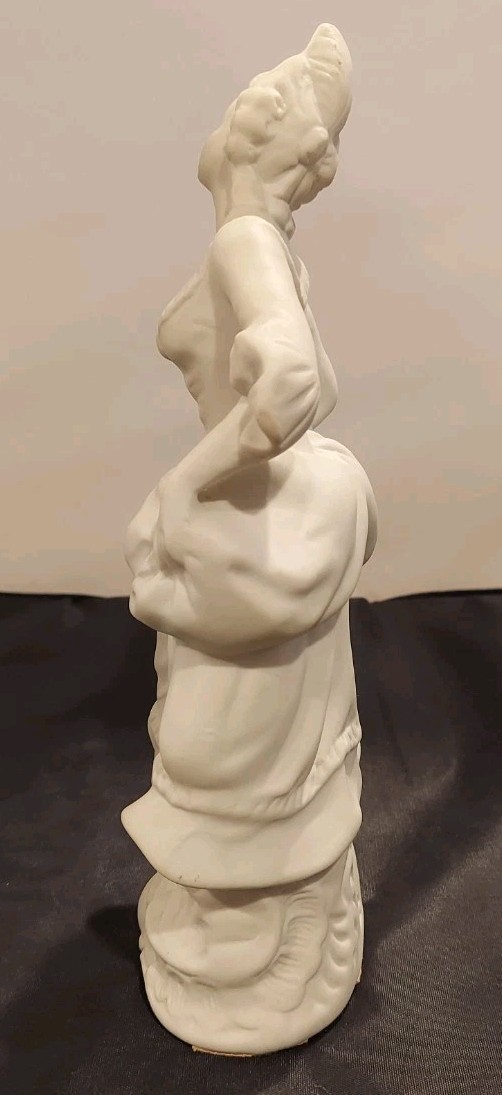 Antique White Bisque Renaissance Woman Figurine