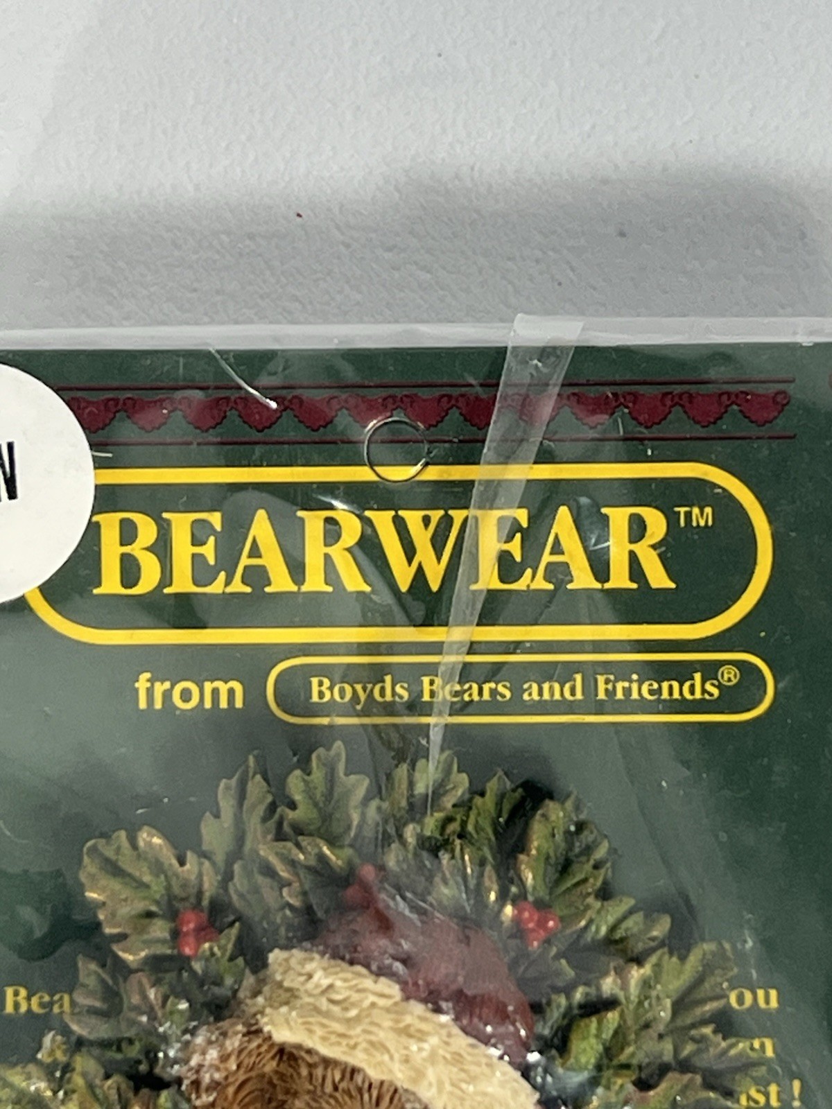 Vintage Boyd’s Bears Bearware Collection Holly Bear Christmas Lapel Pin (D)