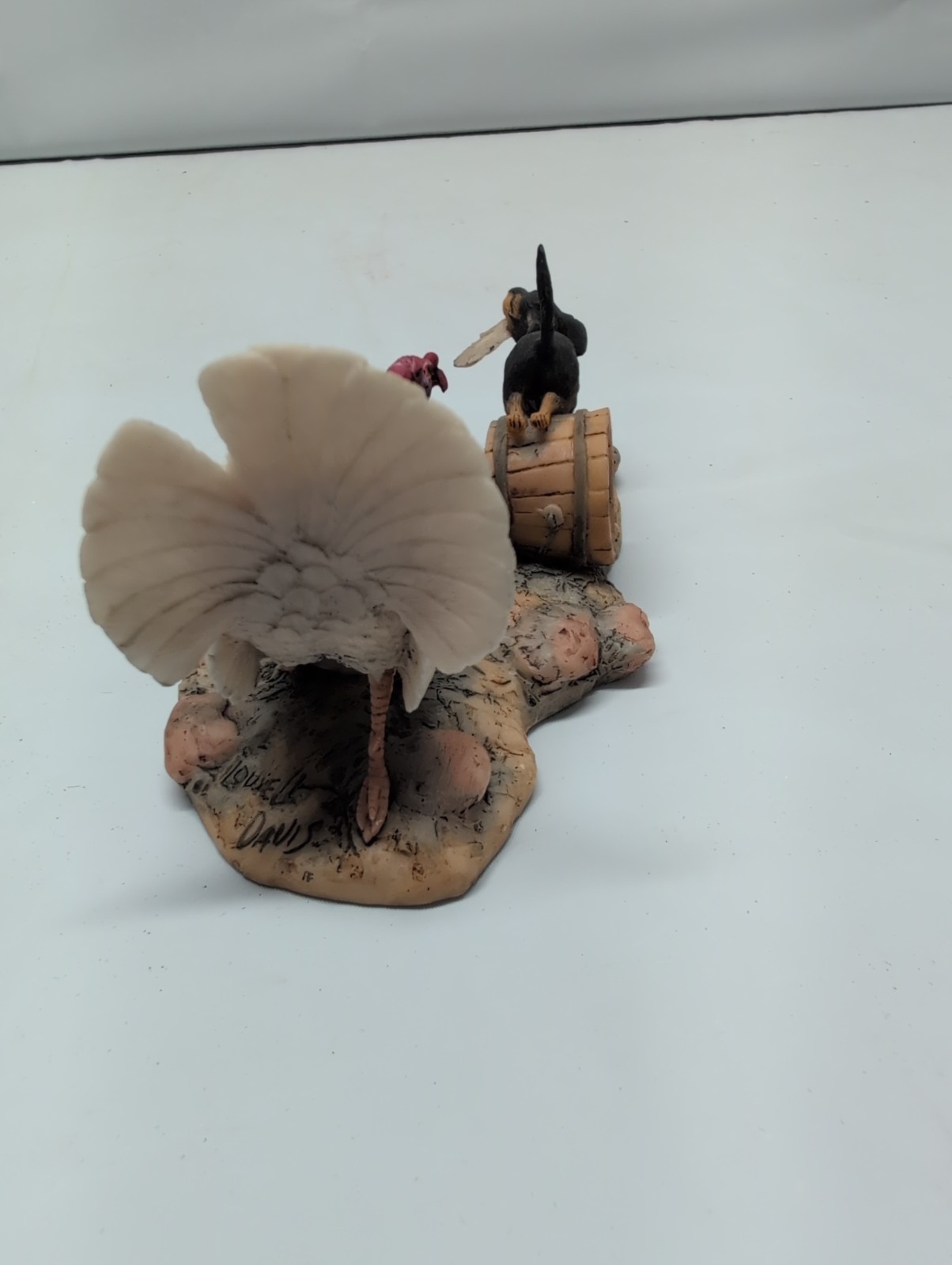 Sxhmidt Lowell Davis Fox Fire Farm Turkey & Hound Dog “Makin’ Tracks” Figurine