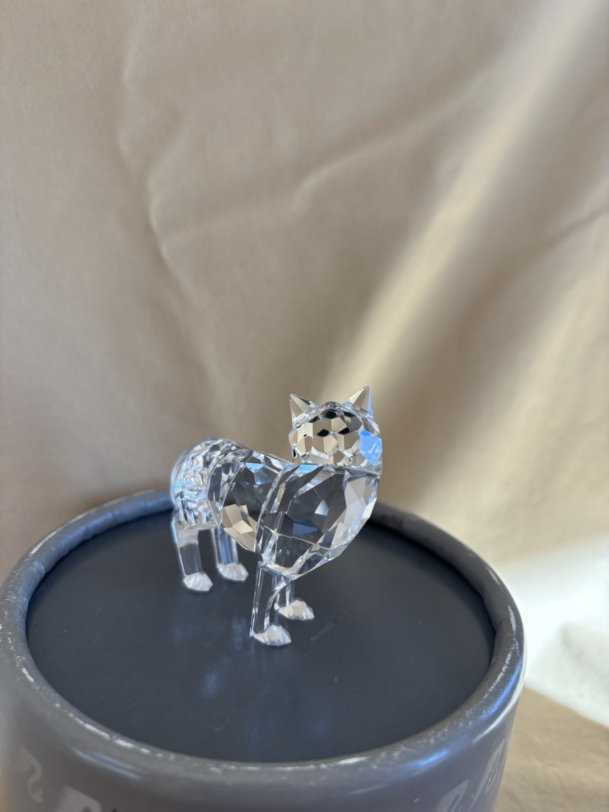 Swarovski Crystal Wolf Retired With Box