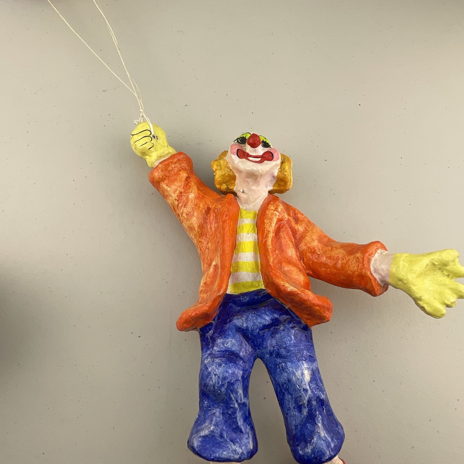 Vintage Hanging Paper Mache (13″) Clown 3 Balloons (5″) / Approx 24″ **READ**