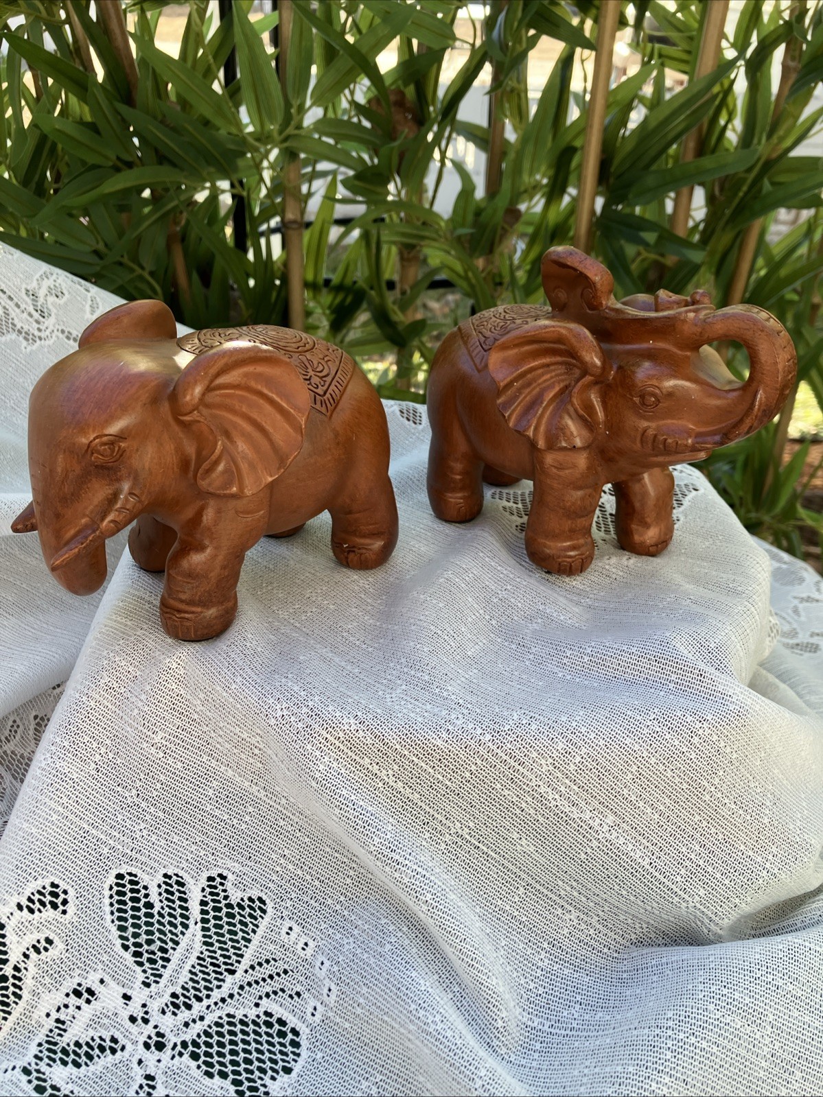Elephant Sandal Wood Color Home Office Decor Resin Figurine Red Faux Wood Pair