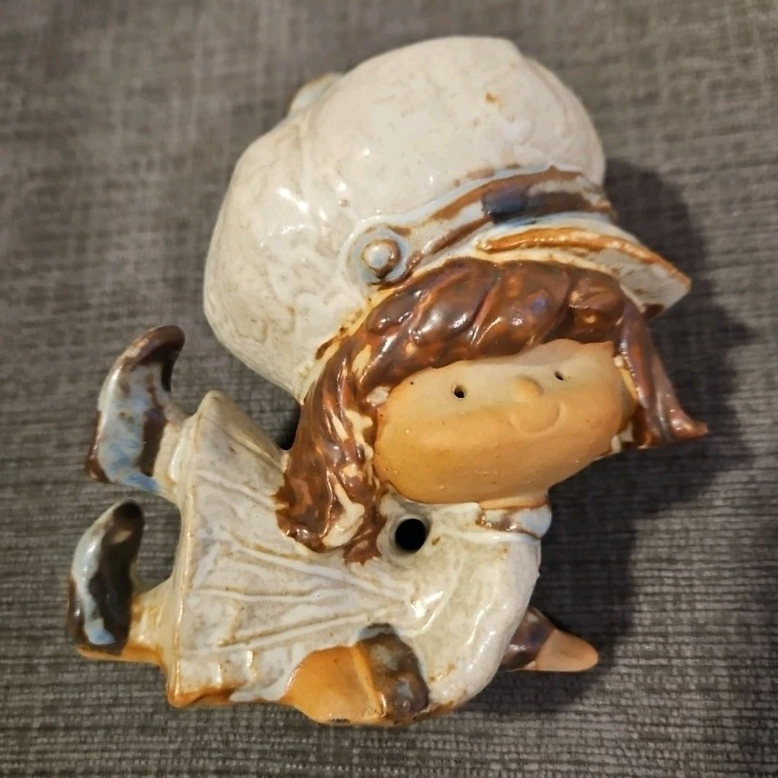 MCM Bonnet Girl Figurine 1950’s- Vintage 4″ Ceramic