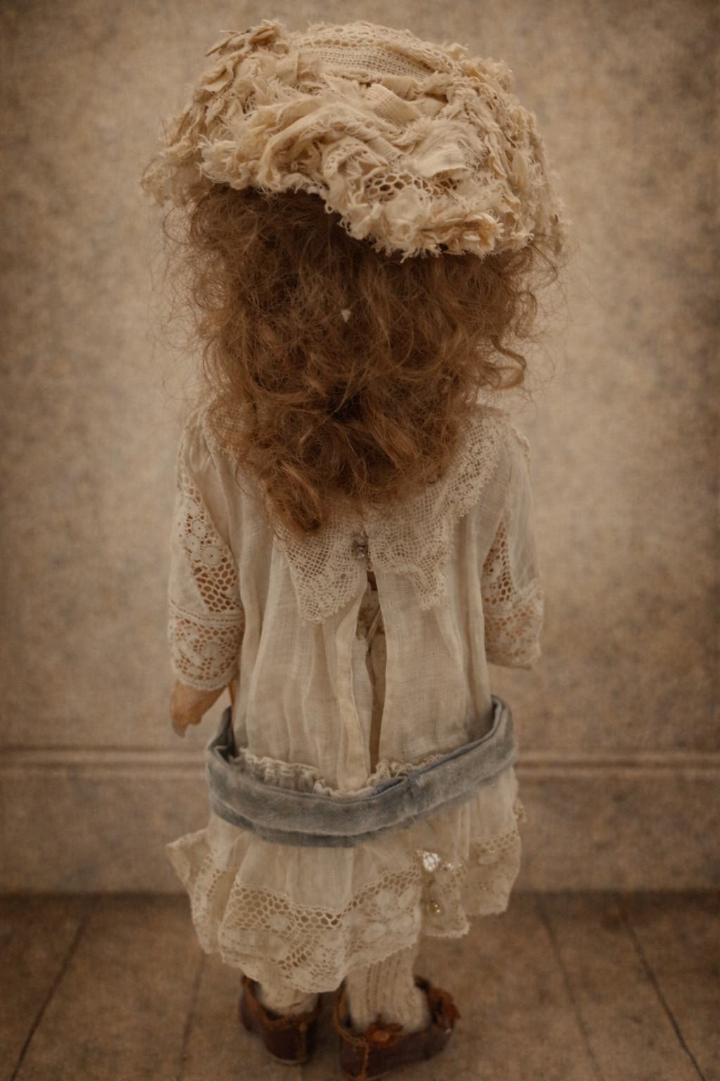 BEAUTIFUL ANTIQUE FRENCH STEINER FIGURINE A-3 10″ BEBE DOLL
