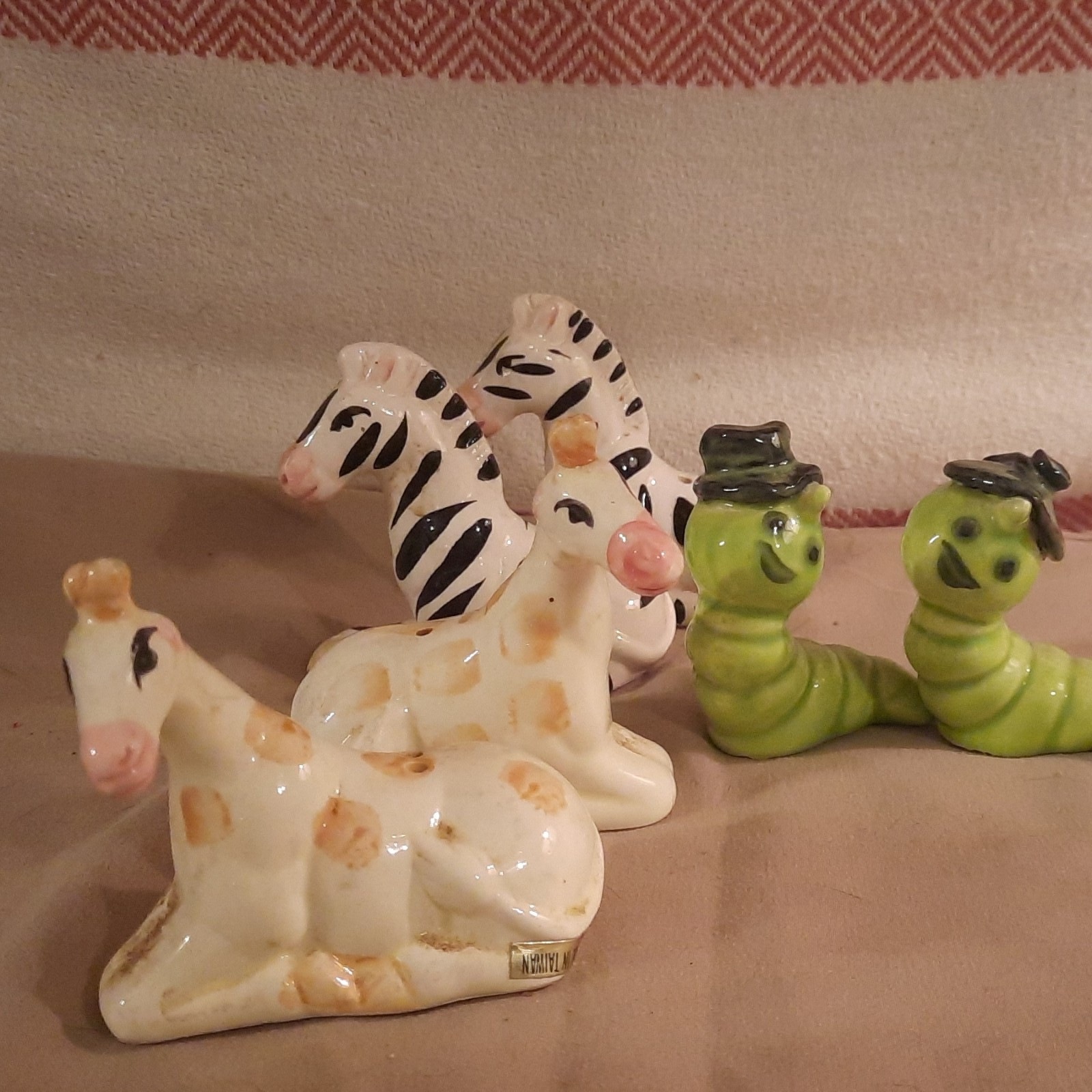 Ceramic Glossy Multicolor Animal Figurines Set of 6 Giraffes Zebras Caterpillars