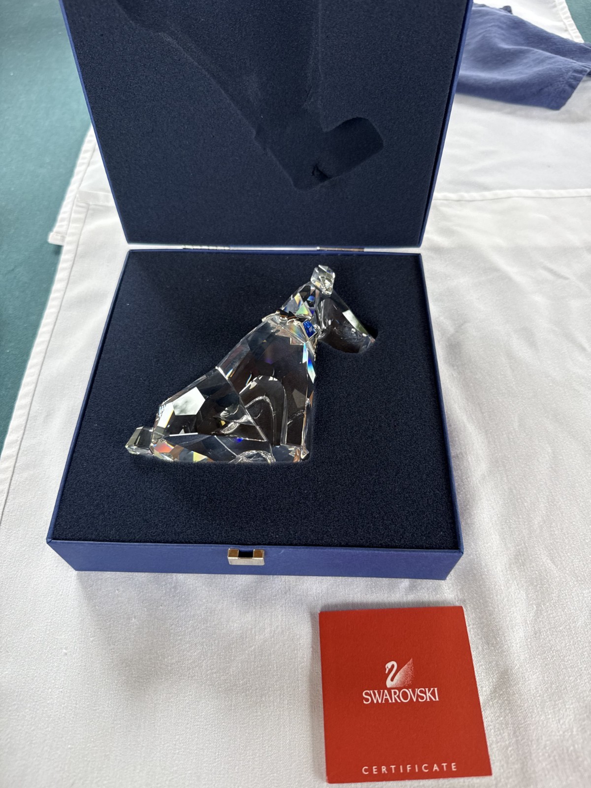 Swarovski Crystal The Dog Retired Schnauzer Figurine With original Box mint