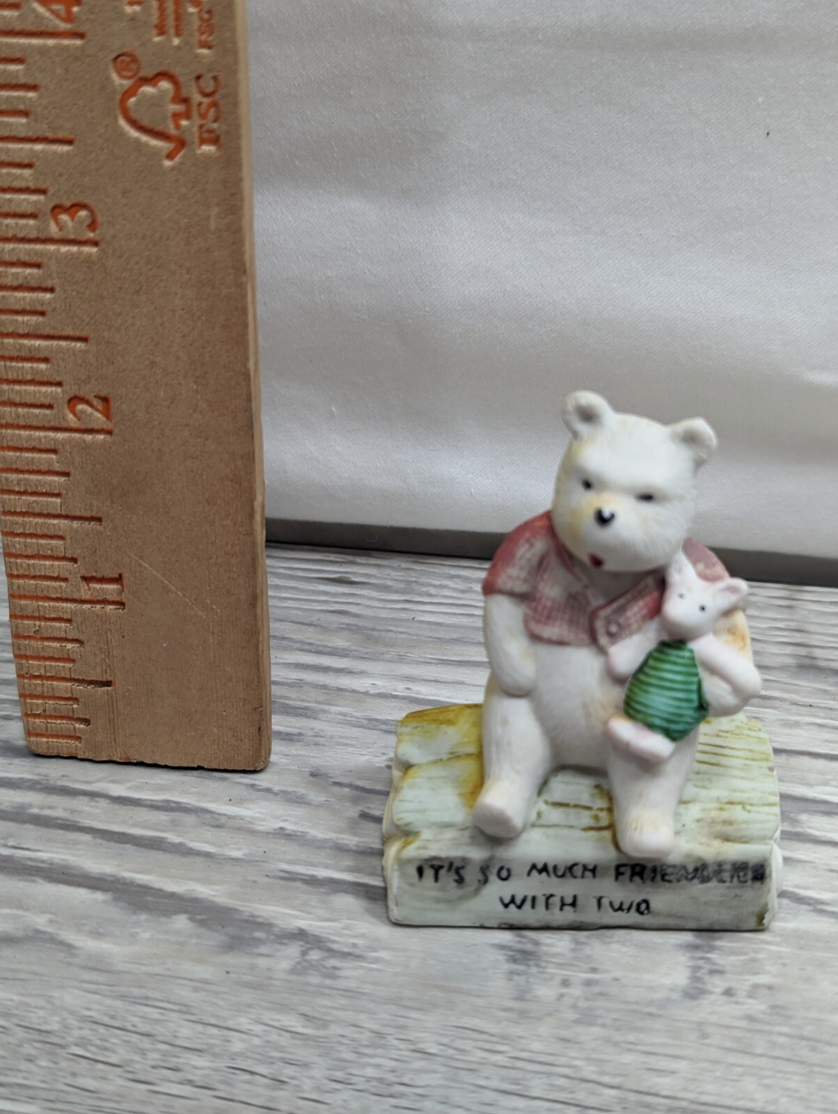 Classic Winnie the Pooh Figure 1988 Walt Disney Co Willitts Design #9196