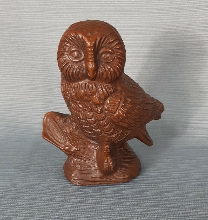 VTG 1987 Red Mill Owl Crushed Pecan Shell Carved Figurine 4 inches tall