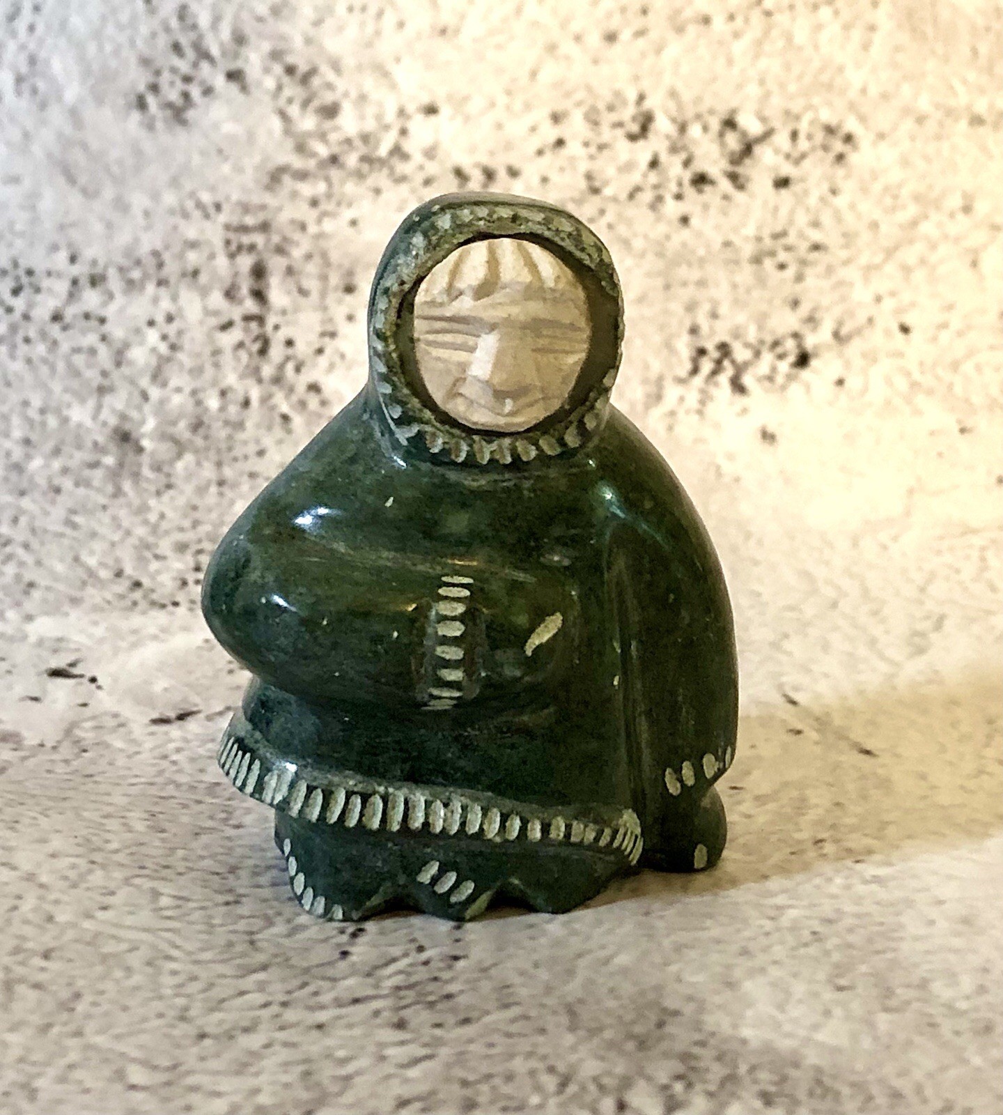 Rare Art Innuit Stone Sculpture White Face Eskimo Sitting Figurine Initialed