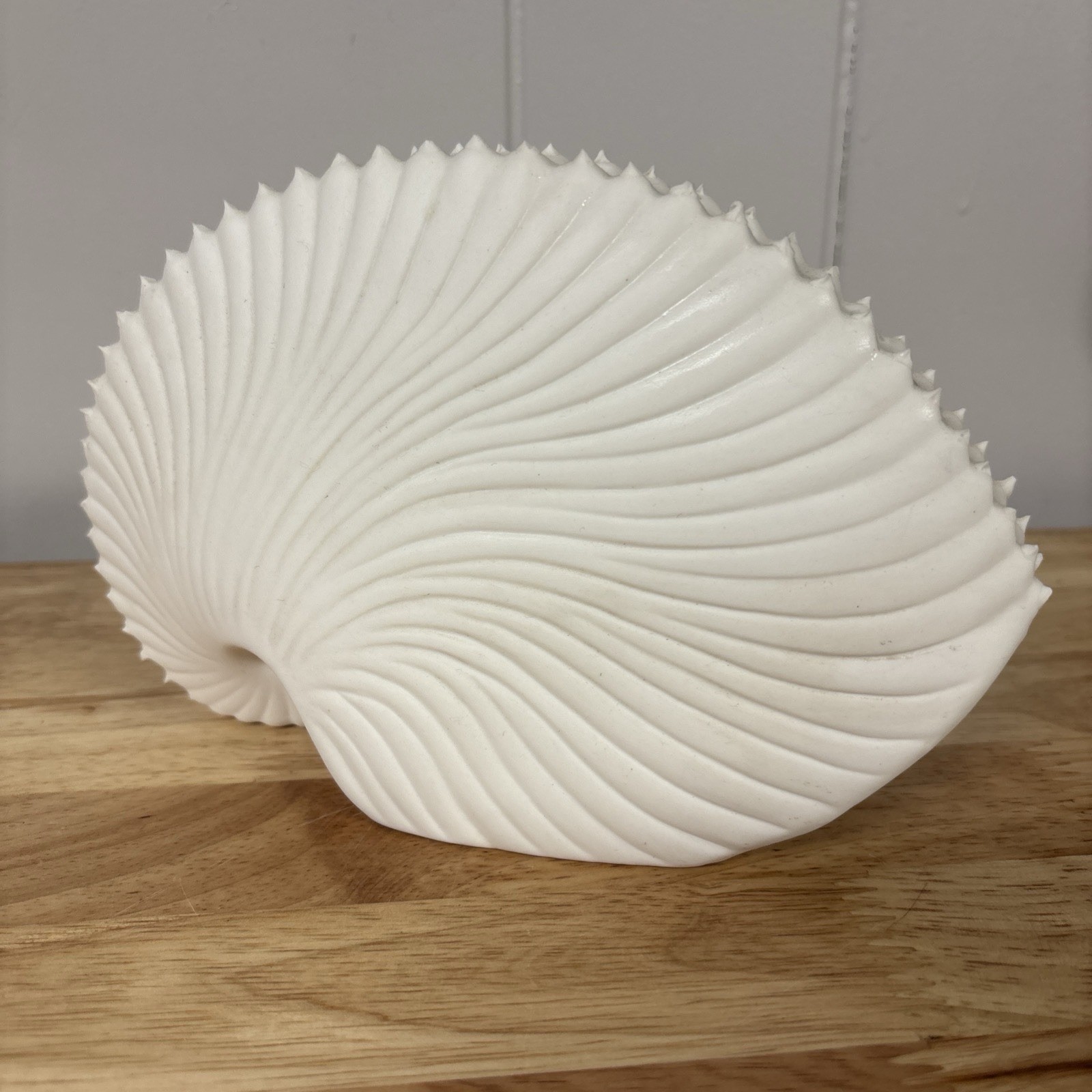 Rare Roost Porcelain Seashell Nautilus Vase Tea Light Holder