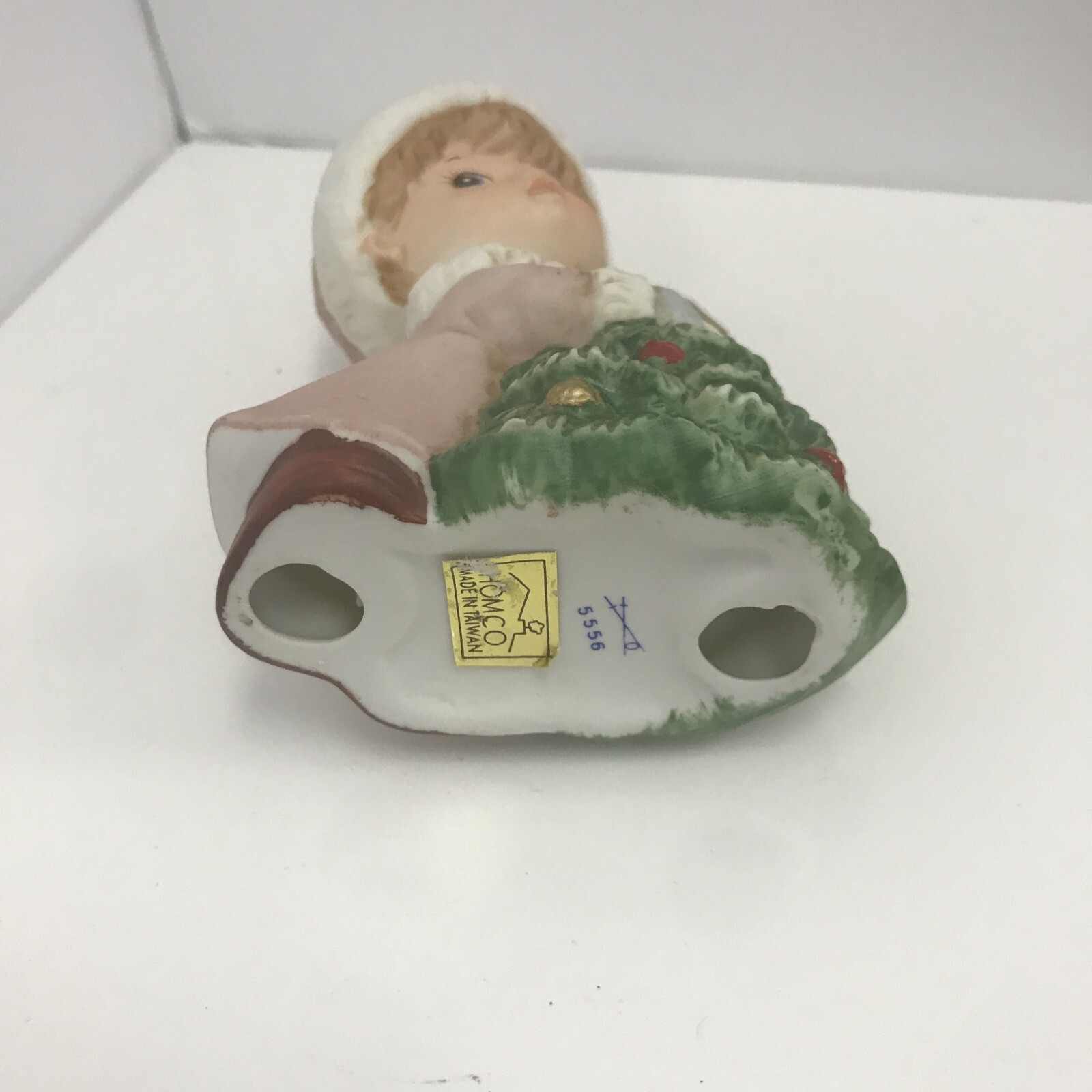 Vintage Homco Porcelain Hand Painted Figurine Girl with Christmas Tree #5556