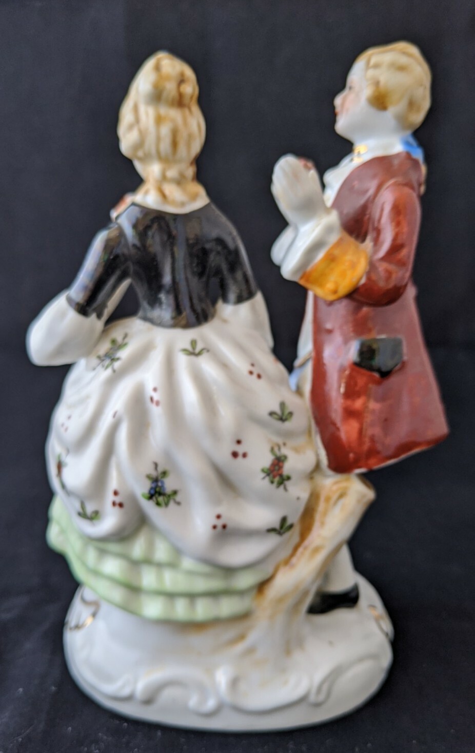 Man and Woman Lady Figurine (G)