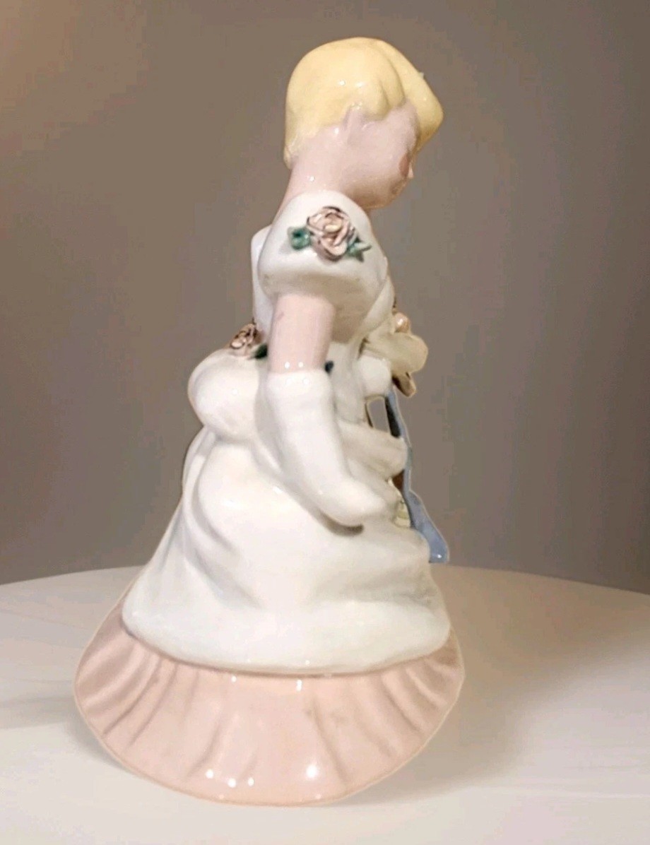 Bride Figurine Kay Finch California Pottery 6″ Blond Pastels 1940s READ