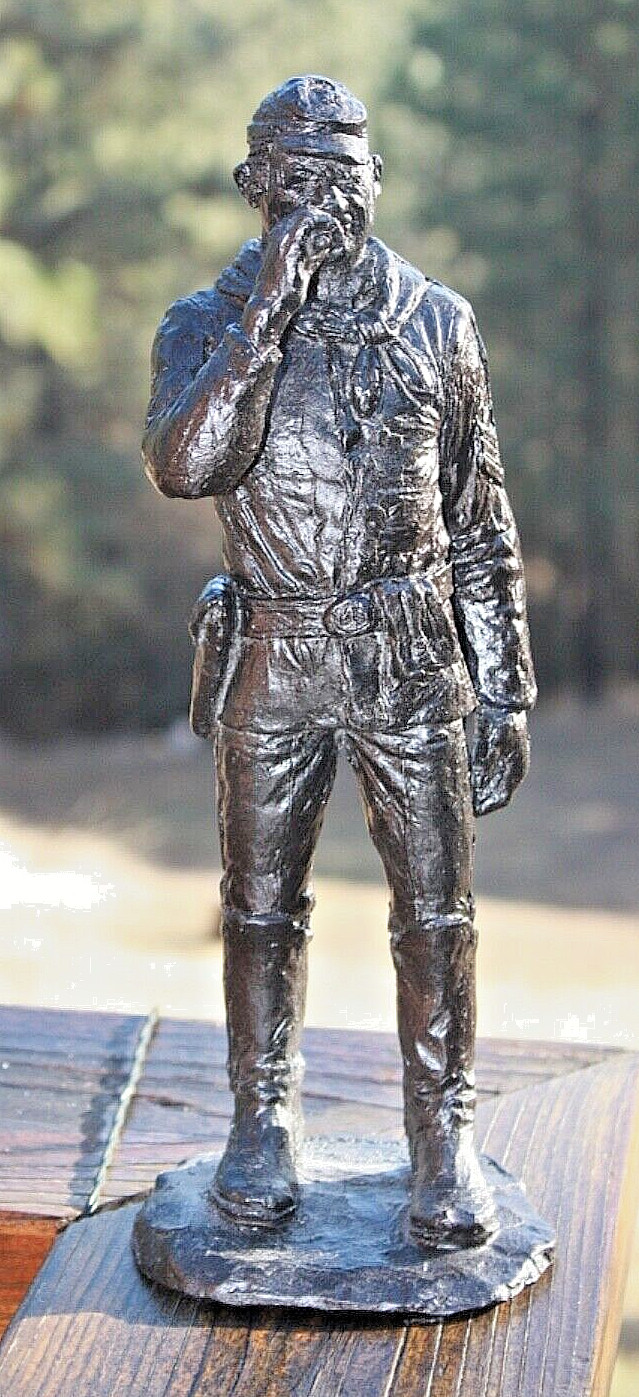 Vintage Military Soldier Statue 11″ tall