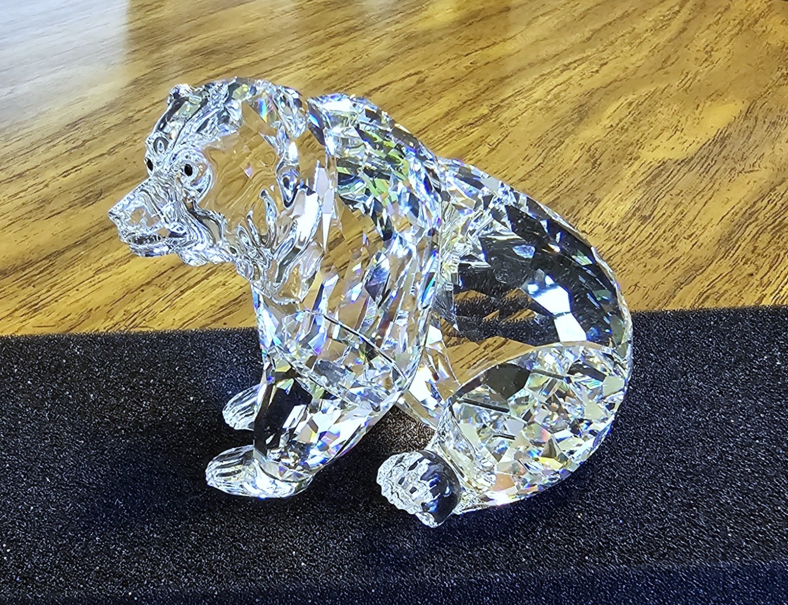 🐻 Swarovski Crystal “Rare Encounters”, LARGE, Adult Grizzly Bear Figurine, Box