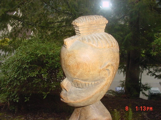 RARE VINTAGE ABORIGINIE CARVING OF WOMAN TAIWAN NATIVE 13 INCHES TALL