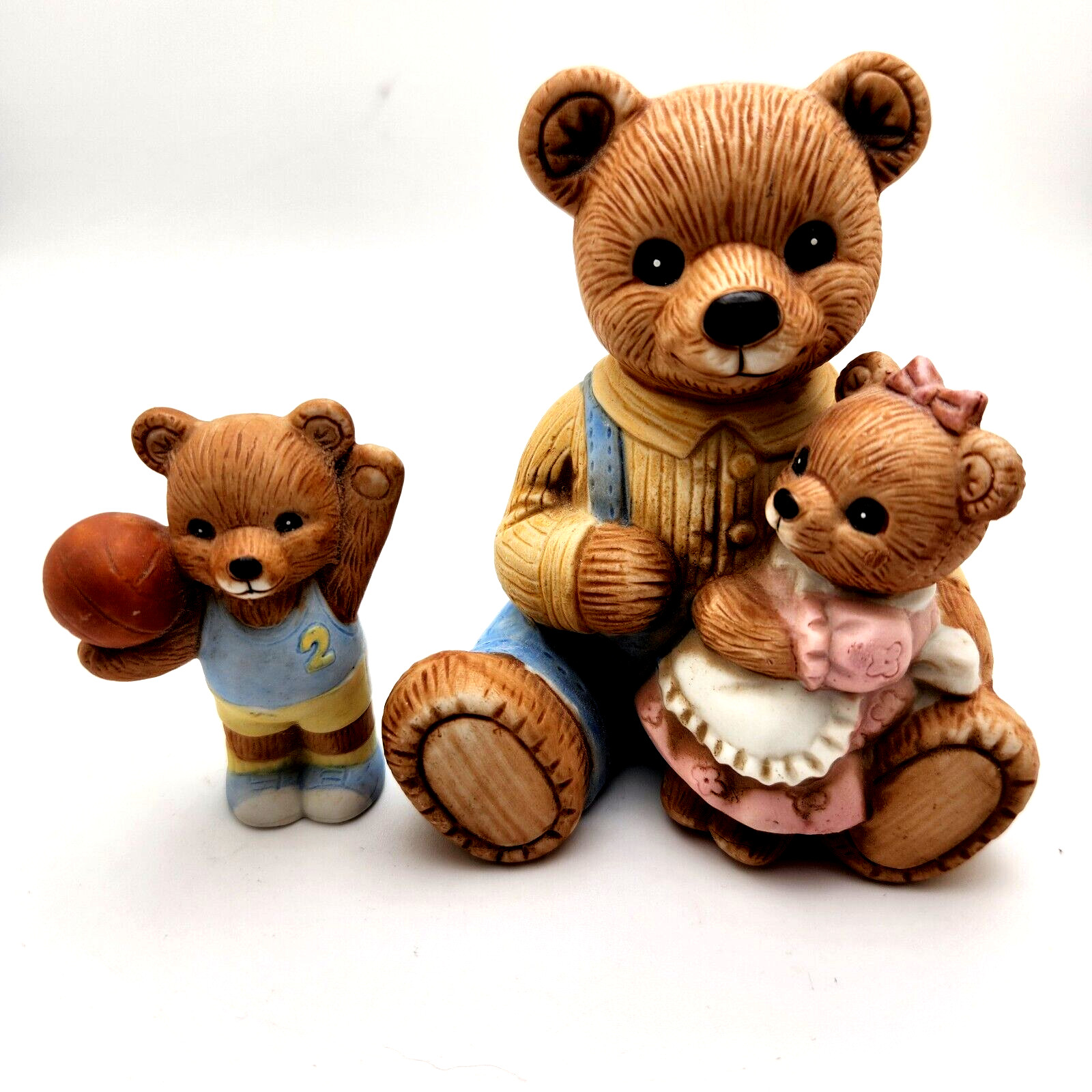 Papa Bear Ceramic Figurine Vintage Model 1408 Family Basketball HOMCO Model 1444