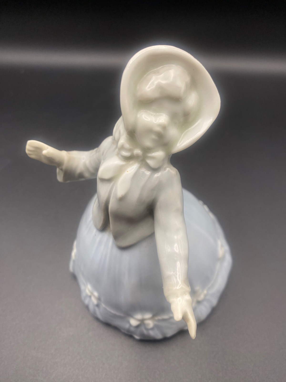 Gebruder Heubach LOT of 3 Dancing Girls group porcelain figurines Antique/0709