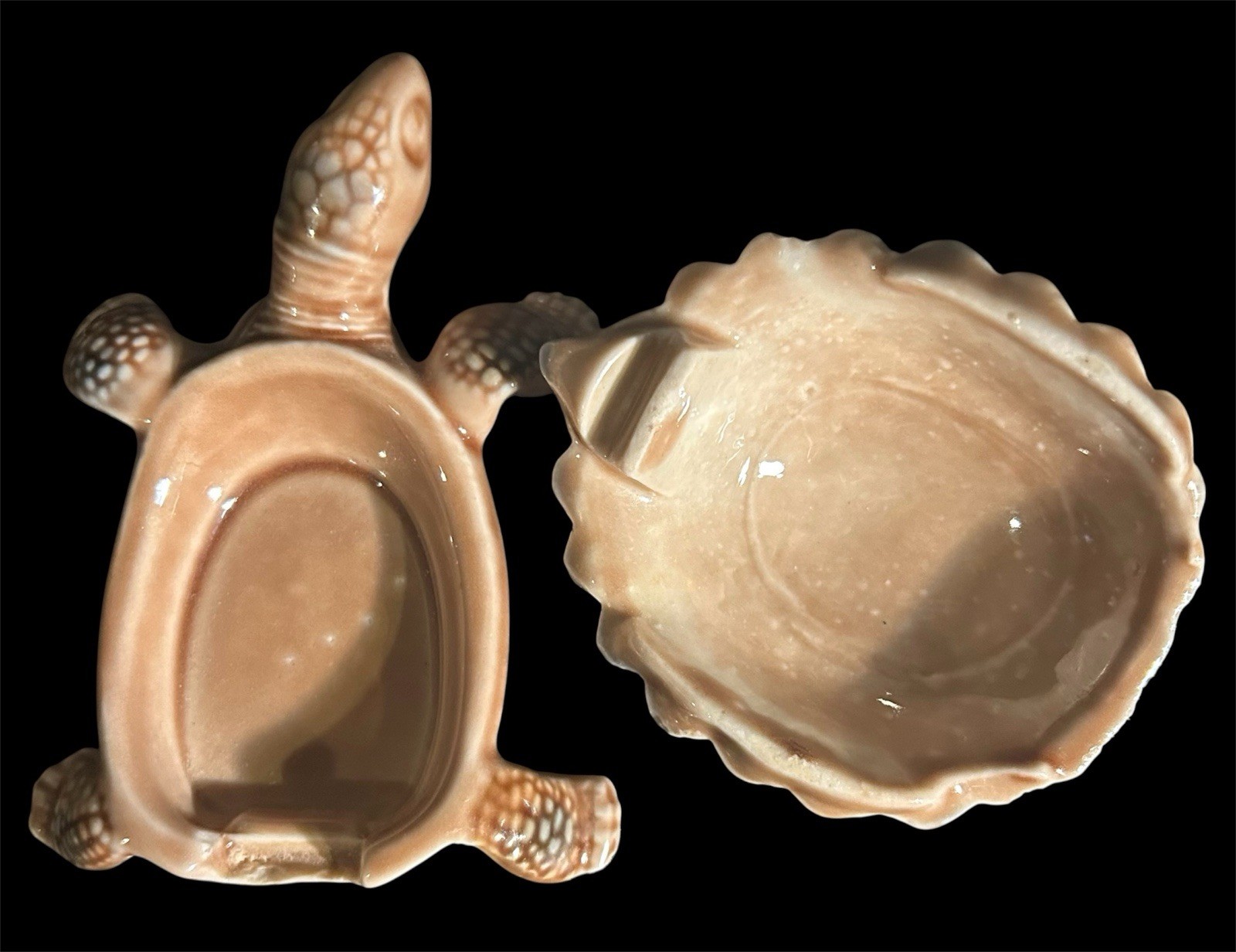 Vintage Wade Porcelain Turtle Jewelry Ring Holder Trinket Box Figurine