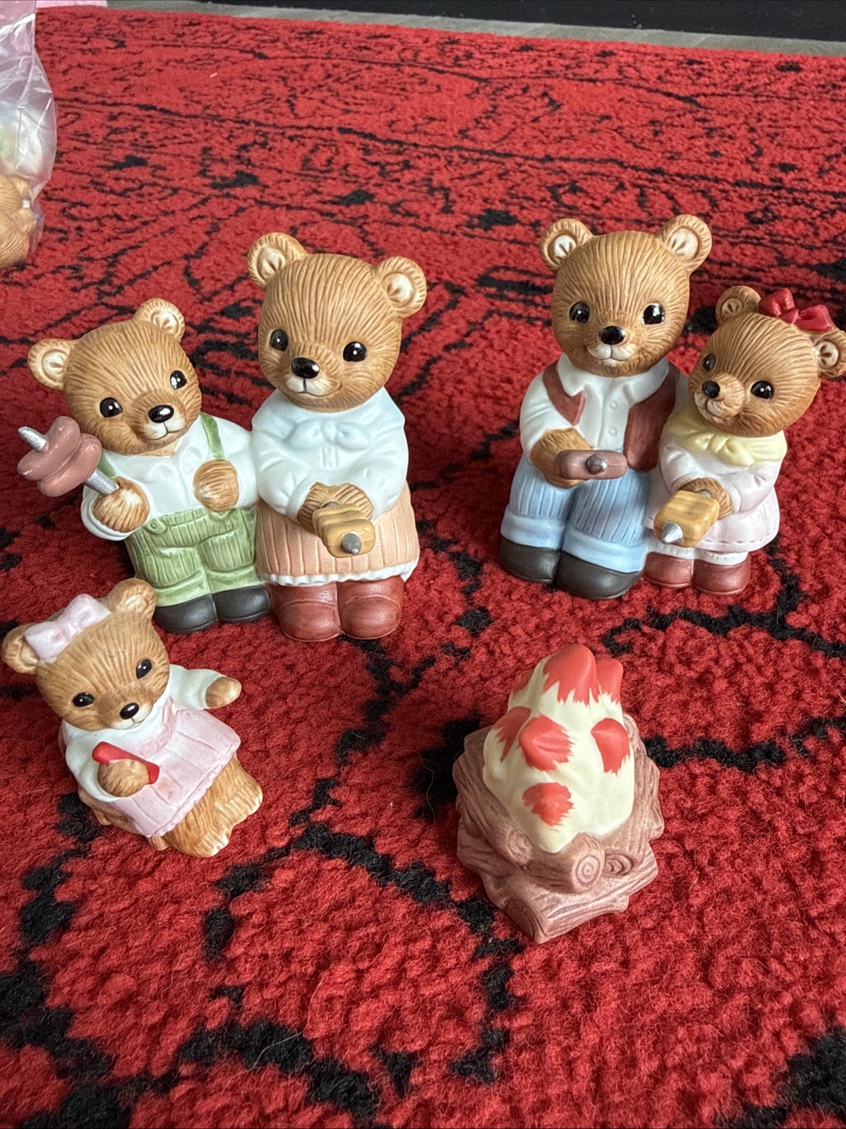 Vintage Homco 4 Piece Ceramic Teddy Bear Family Campfire #1446 Figurines Set