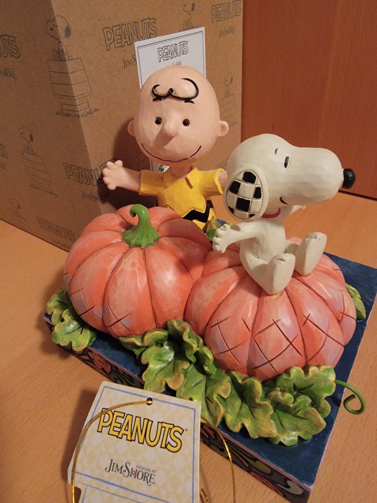 Jim Shore Peanuts Charlie Brown & Snoopy Pumpkin Treats 🎃 Figure. 6008962. NIB.