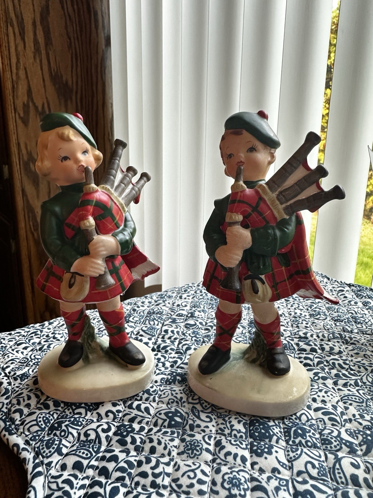 Vintage Lefton China Hand Painted Scottish Boy Bagpipe Payer Porcelain Figurine