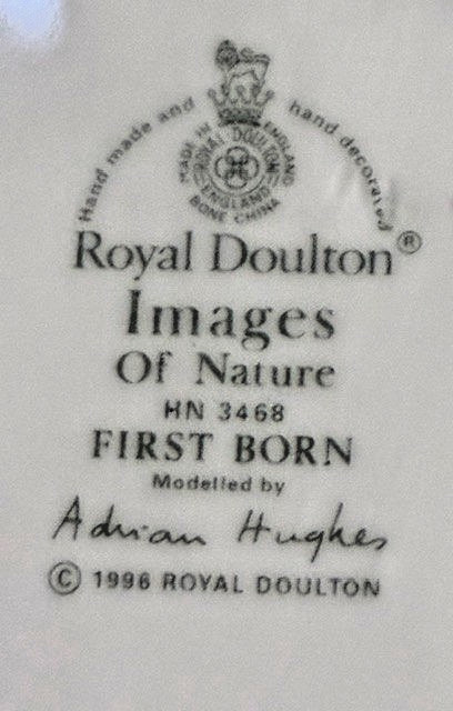 Royal Doulton White Baleen Whales Figurine Images of Nature 1996 First Born