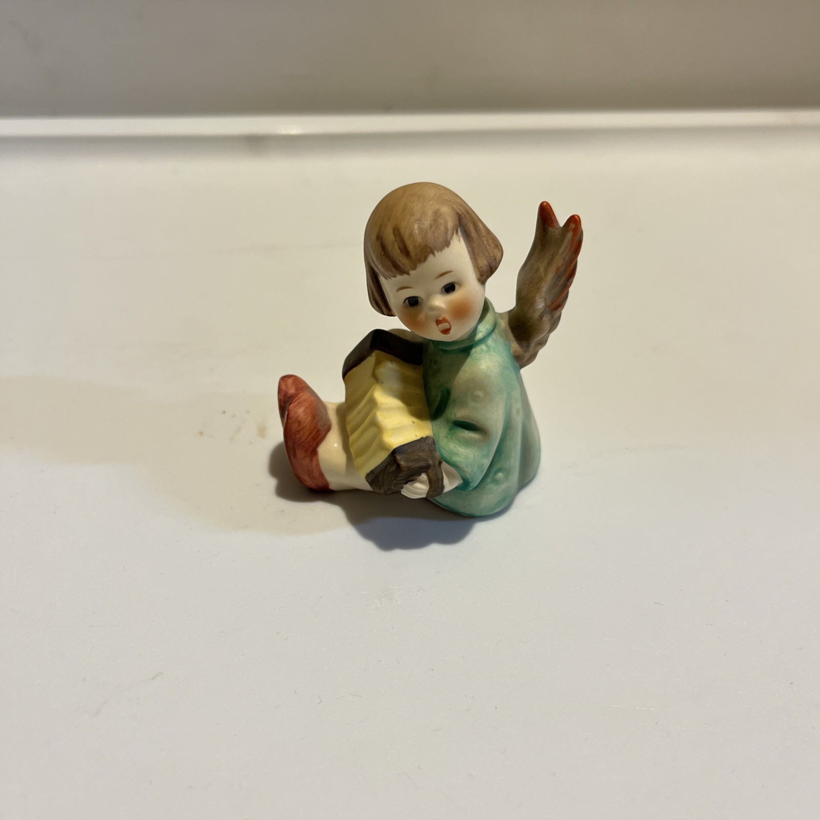 Rare Hummel Figurine Joyous News Accordion 1 / 39 / 0 Goebel 1950 1959 TMK 2