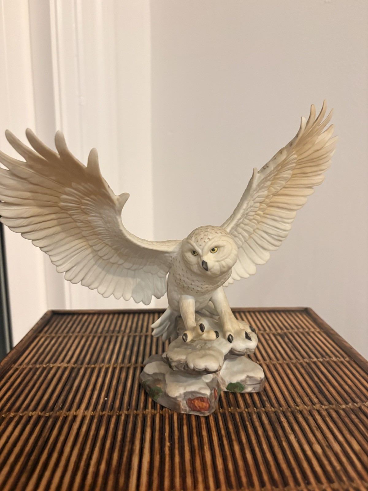 Vintage 1988 Lenox Snowy Owl Figurine Owls of America Fine Porcelain Japan