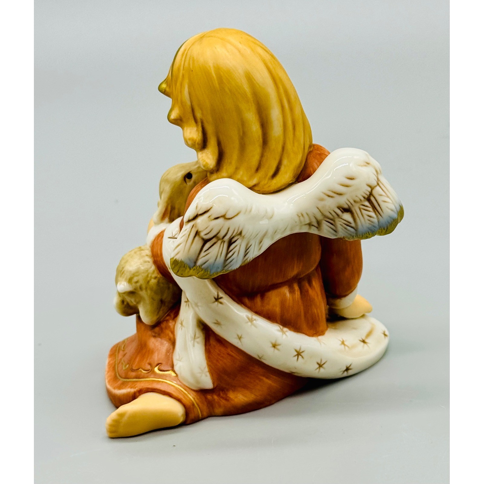Goebel Little Shepherd Annual Angel 2001 Limited Edition Figurine 1238/20,000