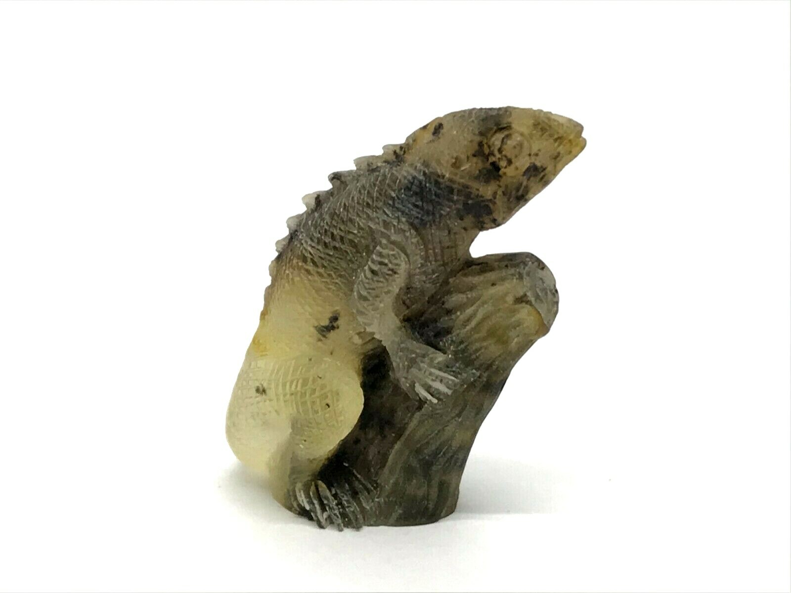 AMBER IGUANA Gift Carved BALTIC Figurine Statuette Untreated Raw Unique 4g 15785