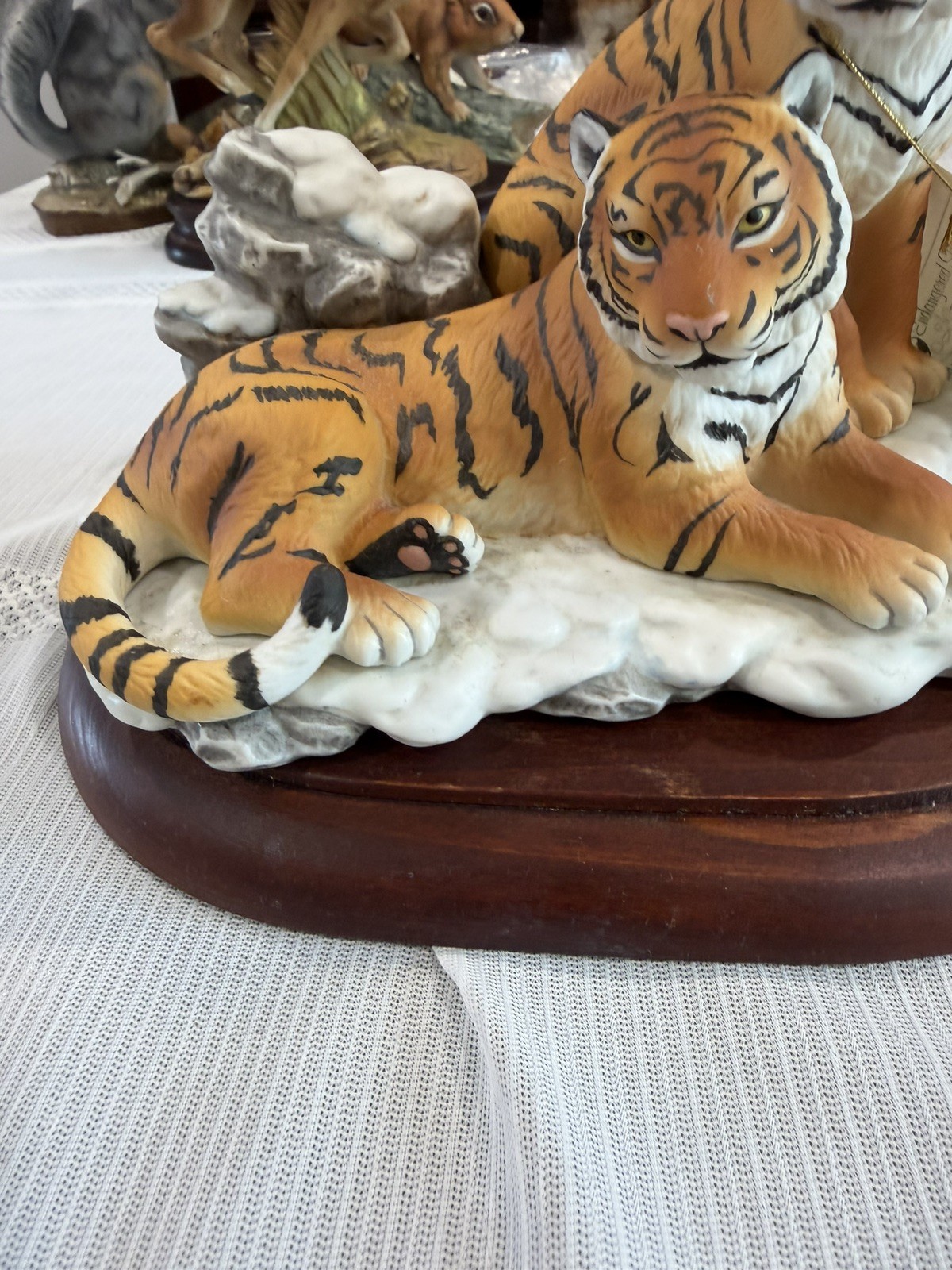 1996 Home Interior Siberian Tigers Endangered Species Masterpiece Porcelain ~ NM