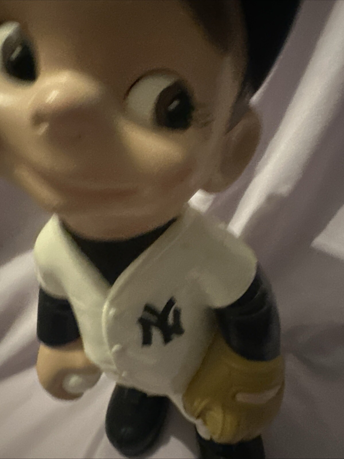Vintage 70s New York Yankees Baseball Player Smiley Statue Blue White