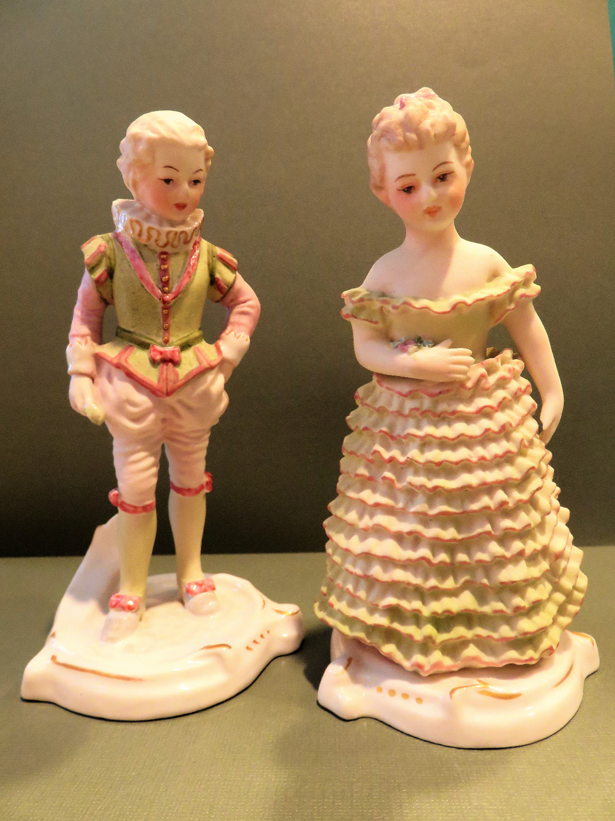 Boy & Girl Elizabethan Ceramic Figurines. CPH Art Products. Matte & Glaze Finish