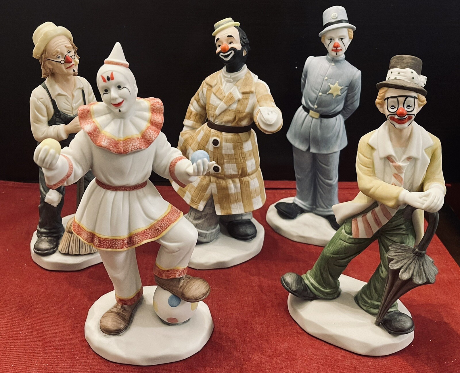 5-Circus World Museum “Make-Up Styles” Clown Figurines from Flambro, 8″!