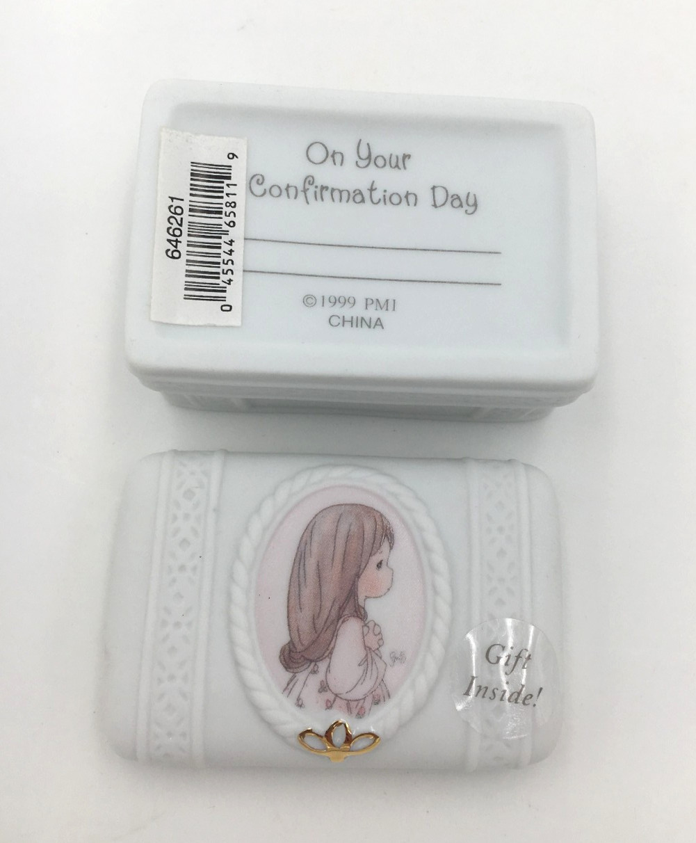 Precious Moments – Confirmation Girl Hope Chest & Necklace #646261