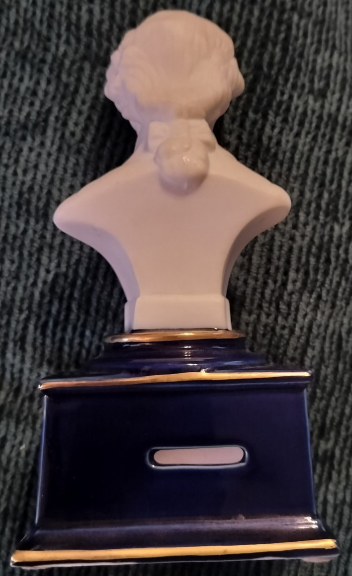 Mozart 1756-1791 Bust with Blue Base 7” San Francisco Music Box Company NO MUSIC
