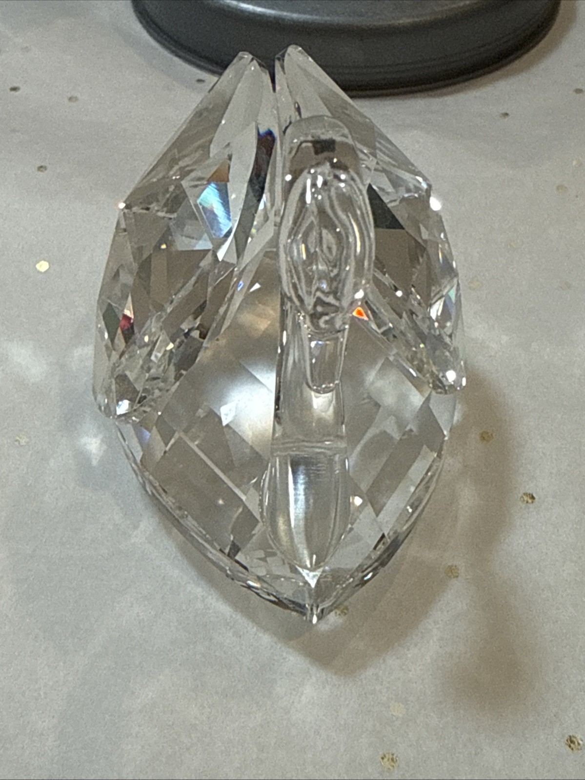 Swarovski Crystal “Beauties of the Lake” 2”x 3” Swan Figurine W/box