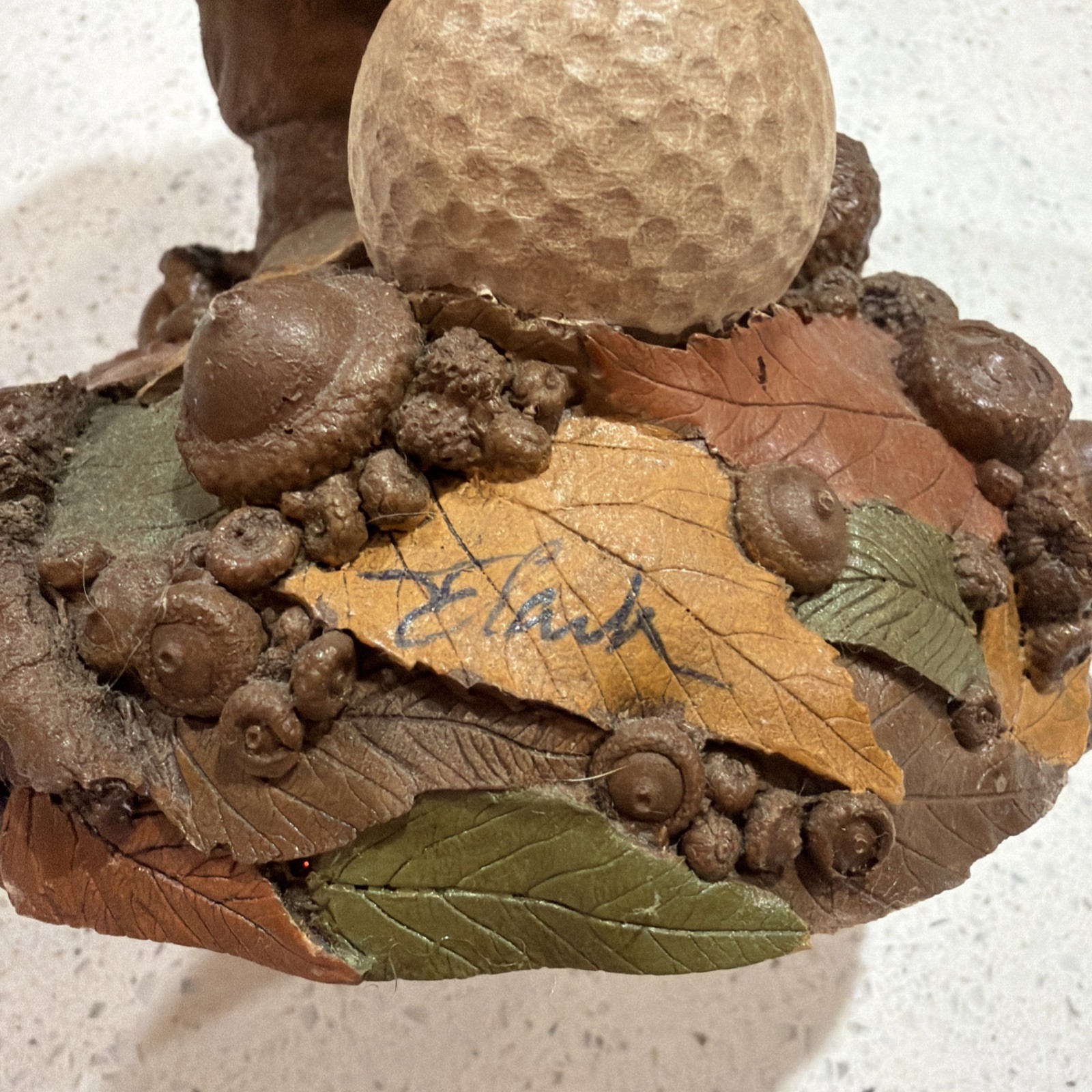 Tom Clark SIGNED Gnome JOHN ROBERT Golf Ball Gnome Cairn Studio 5301