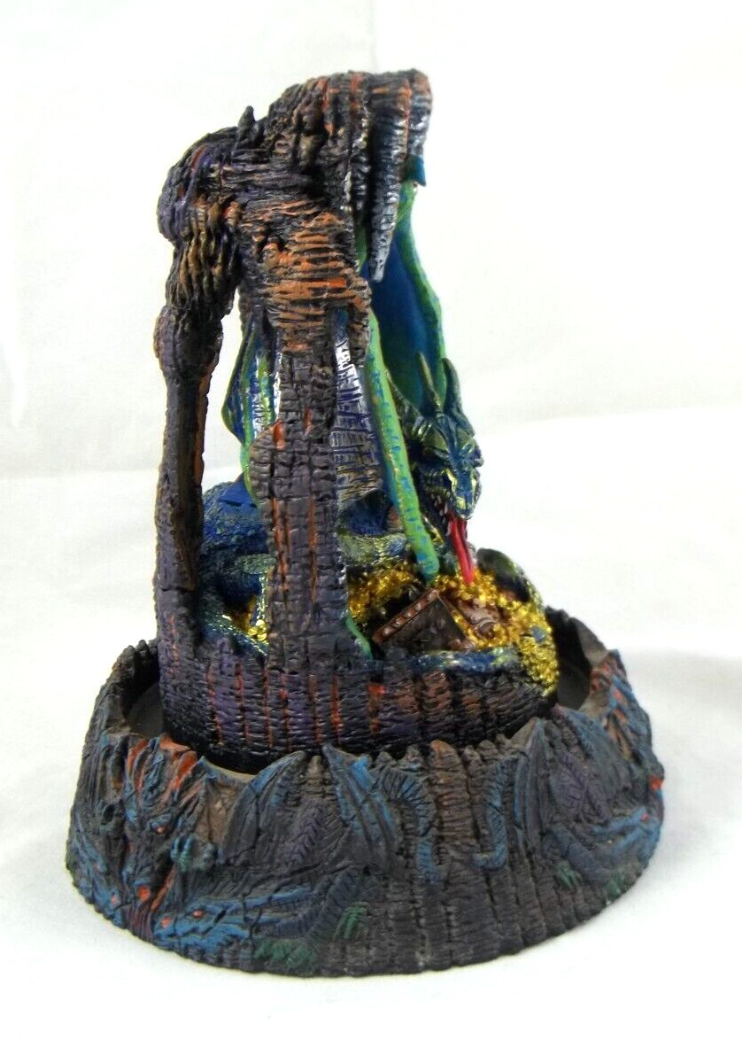 DRAGON LAIR 5.5″ Michael Whelan Franklin Mint Dragon with Dome Limited Edition