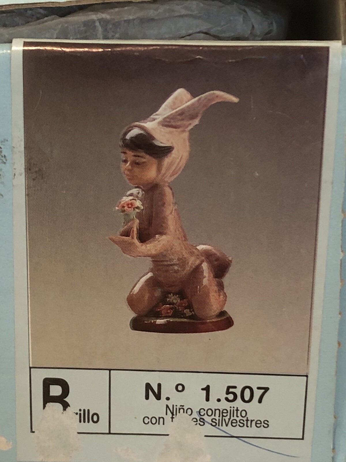 VINTAGE RETIRED LLADRO “BUNNY BOY WITH WILDFLOWERS” 1507 FIGURINE ORIGINAL BOX
