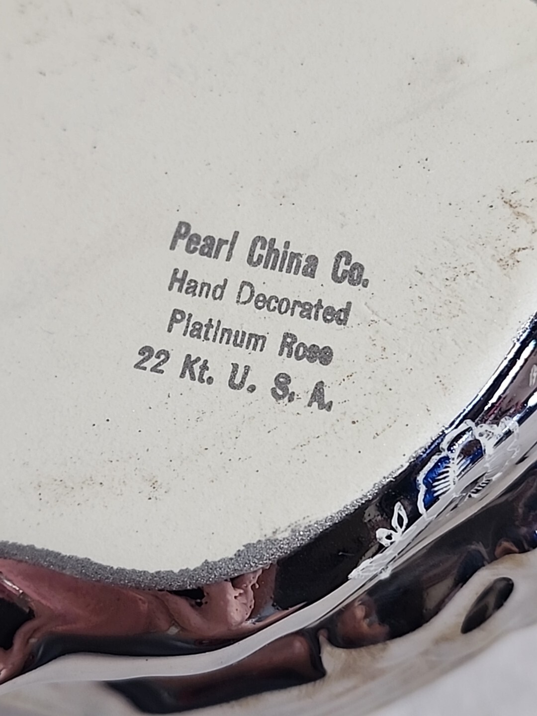 Vintage Pearl China Co Platinum Rose Swan Hand Decorated w 22Kt Gold Priority