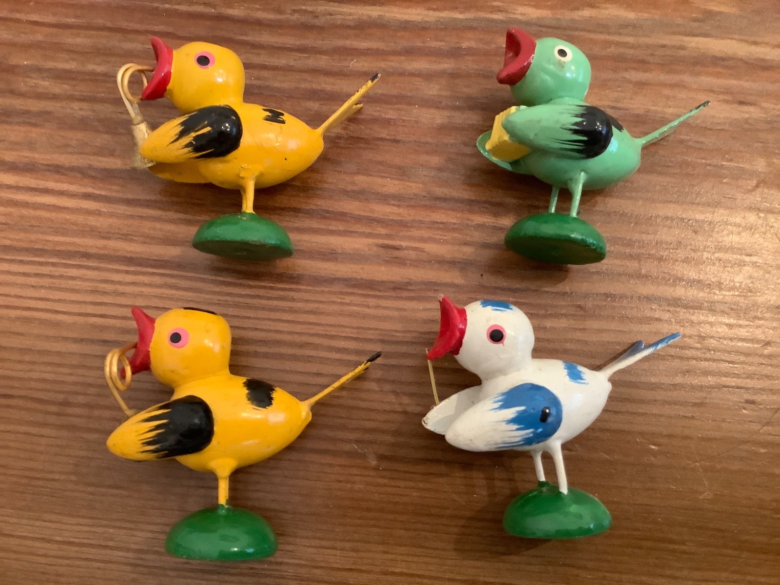 Vintage Erzgebirge Style Germany Birds Hand Carved/Painted Musical Band Wood. T6