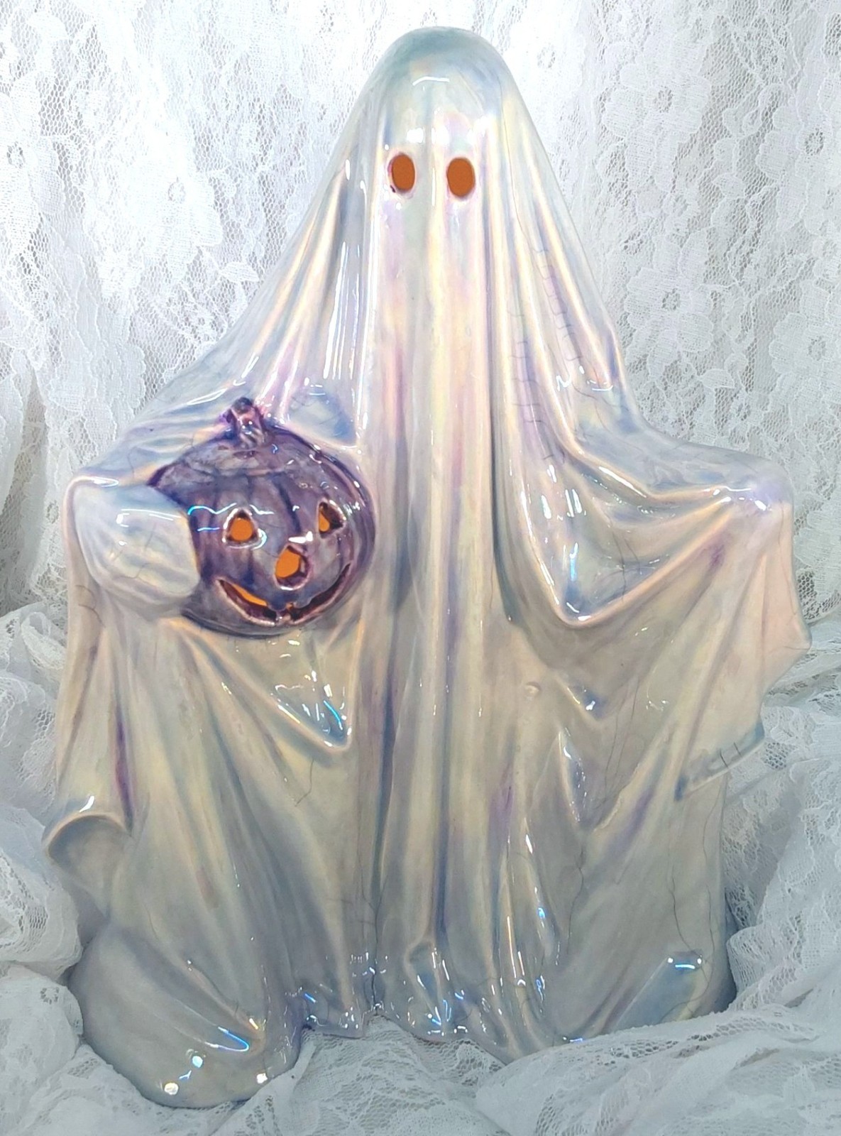 Purple Ceramic Ghost Figurine With Crackle Glaze & Jack-O-Lantern 9″ Lighted Dec