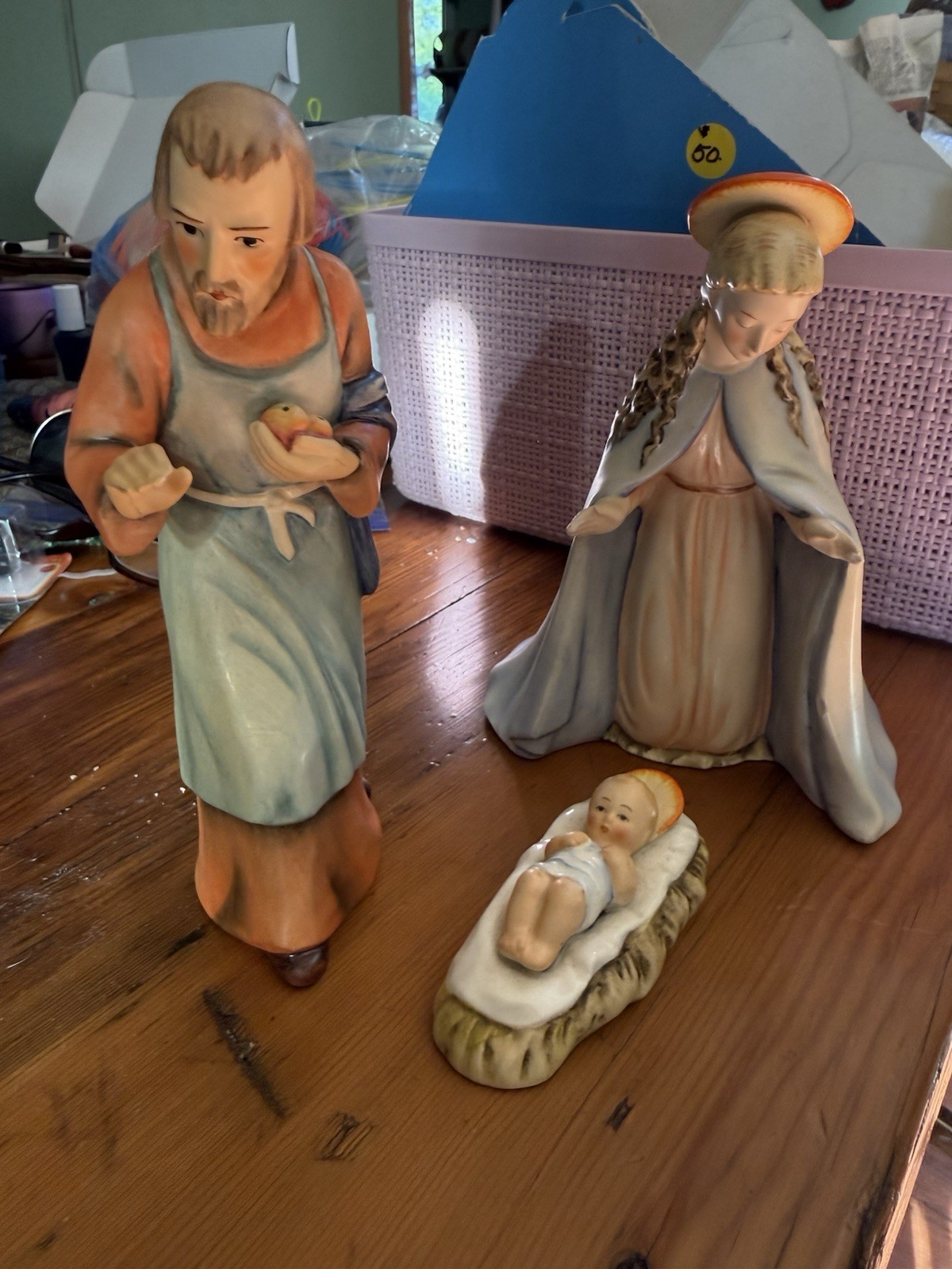 M.I.Hummel 6″ Nativity Joseph 214B, Mary 214A, Jesus 214A, Nativity Scene, H2