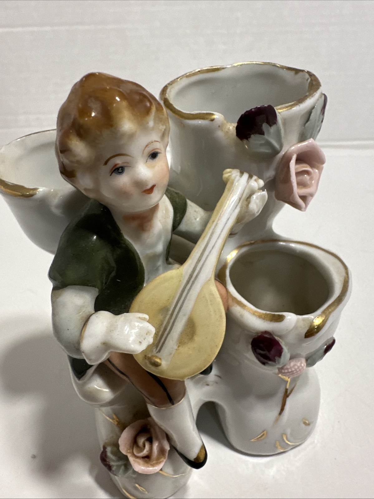 Ucagco Hand Painted Porcelain 3 Bud Vase Boy Playing Mandolin 4 1/2″x4″ Japan