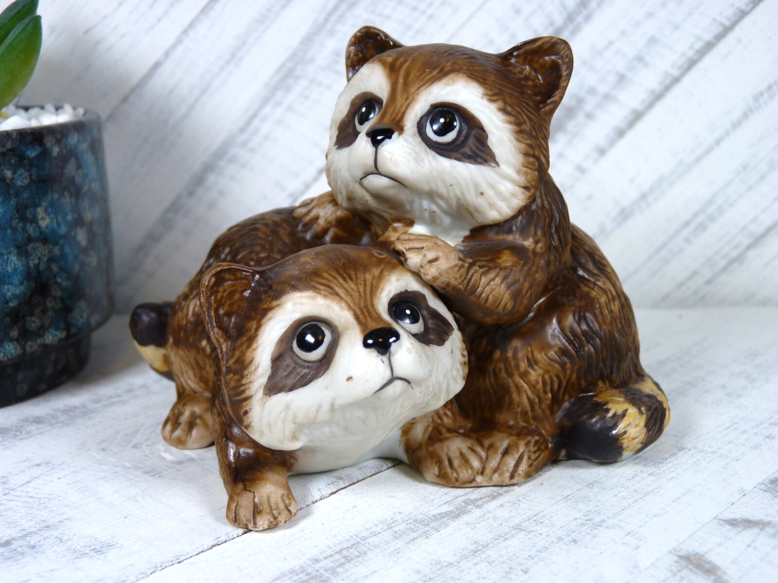 Vintage HOMCO Porcelain Baby Raccoons Figurine #1454 Made in Taiwan – L2