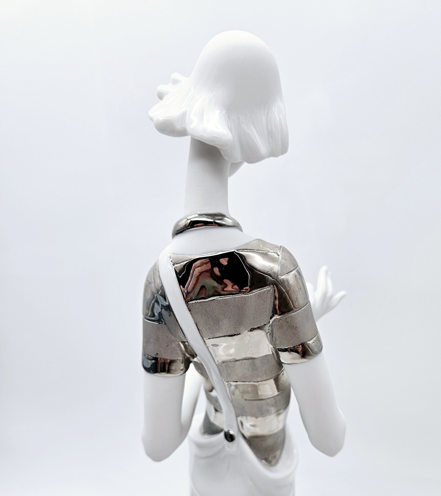 Lladro Clown in Love Porcelain Figurine 7109 White Silver 14″ in Box