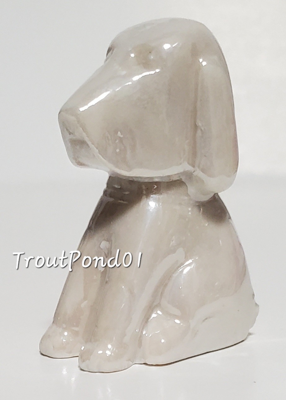 Wade Whimsies Dismal Desmond Dog Porcelain Figurine 2015 OIWCC Club Piece Pearl