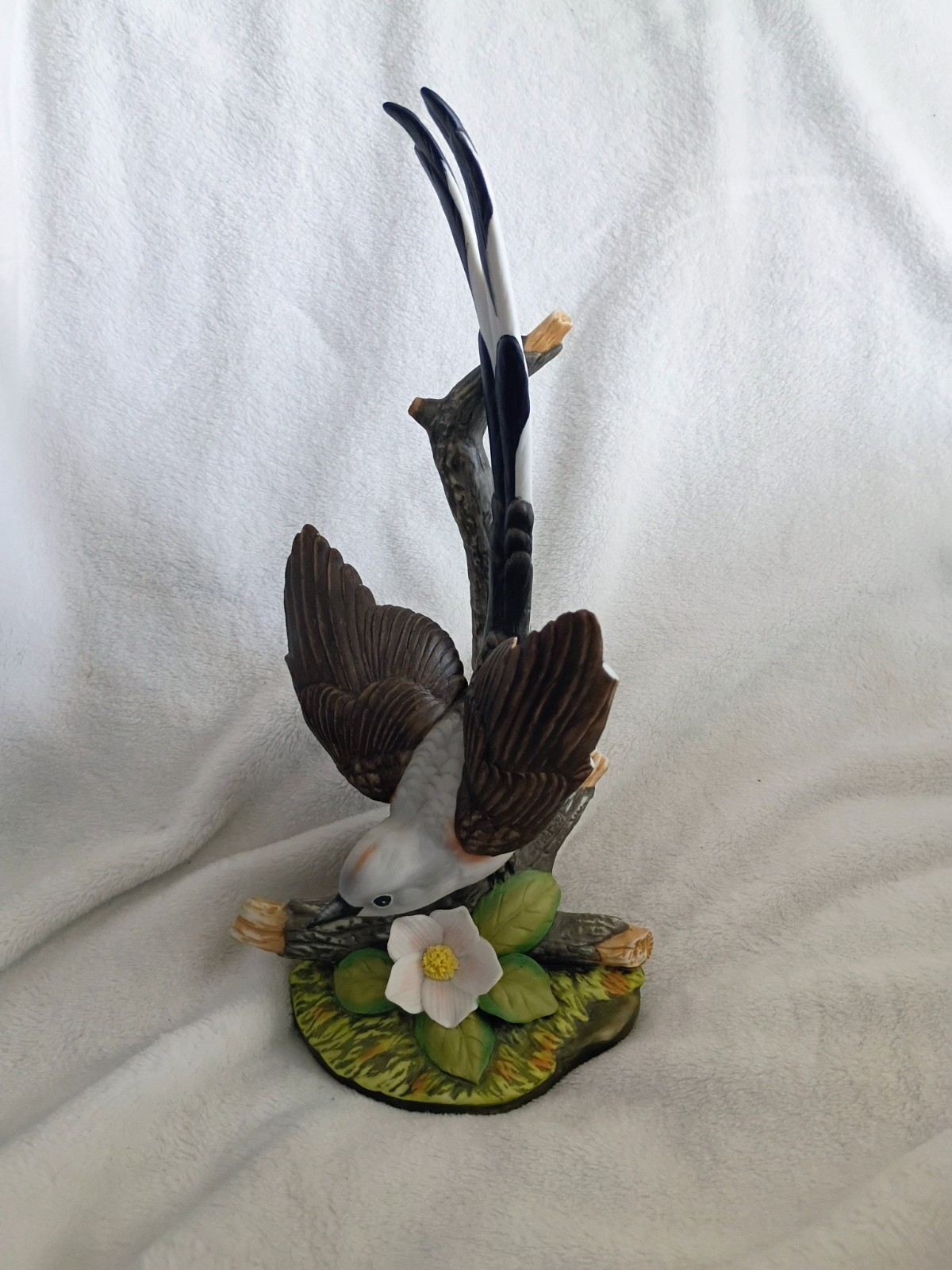 Scissor-Tailed Fly Catcher Figurine Homoco Masterpiece Porcelain